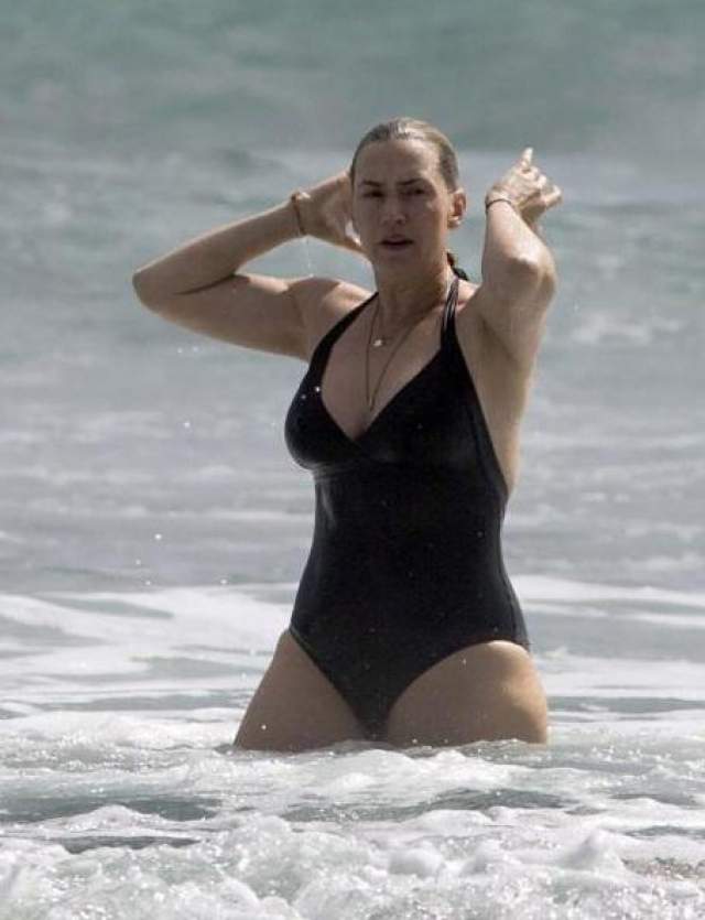 Однако недавнее появление актрисы на пляже в Новой Зеландии удивило многих. 